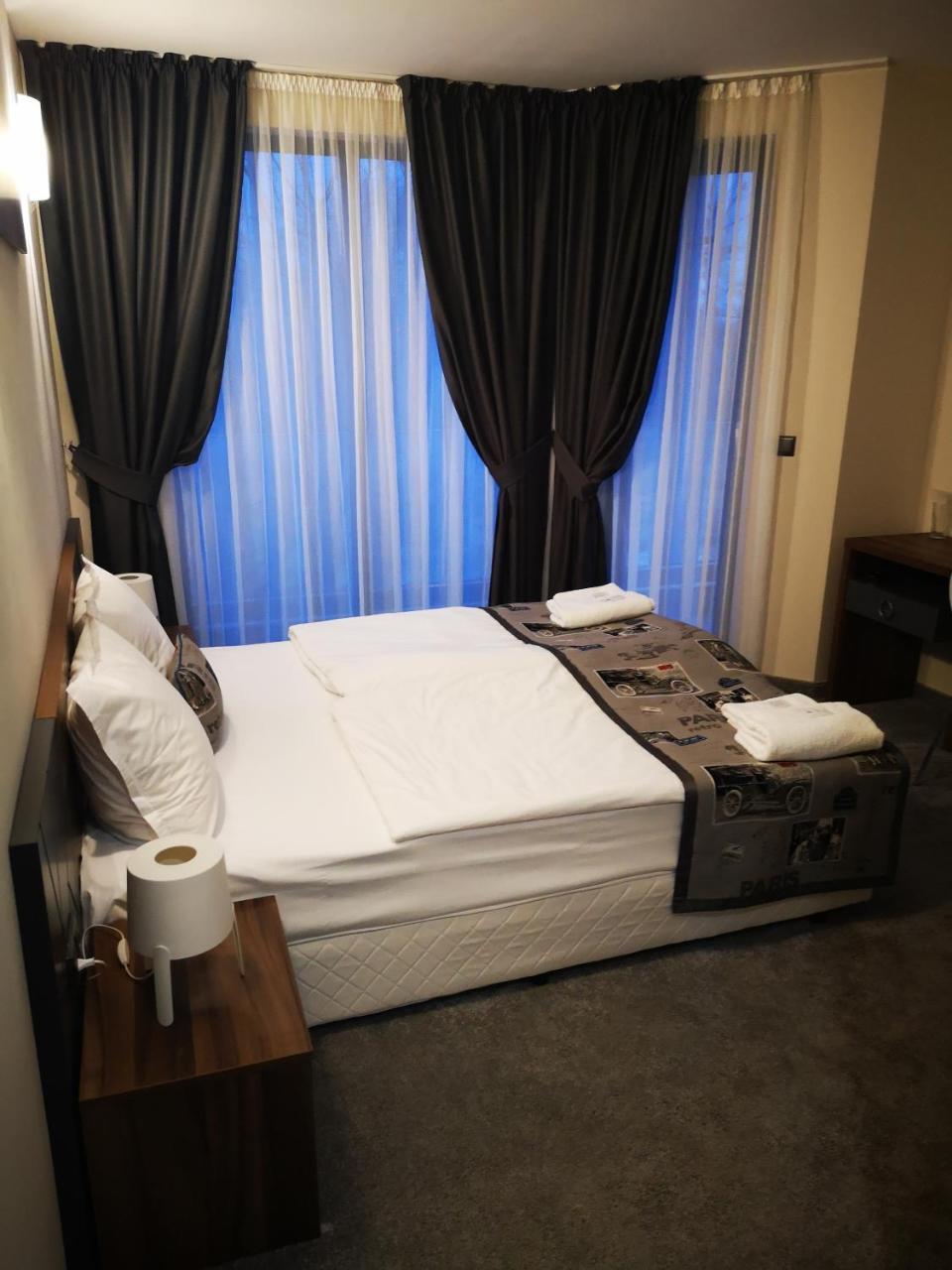 Family Hotel Novel City Burgaz Dış mekan fotoğraf